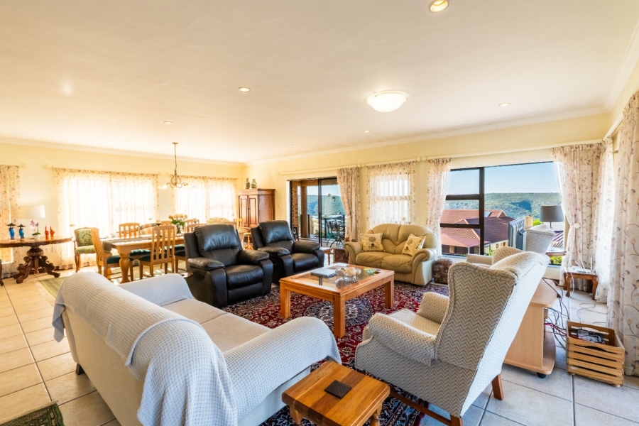 4 Bedroom Property for Sale in Stilbaai Wes Western Cape